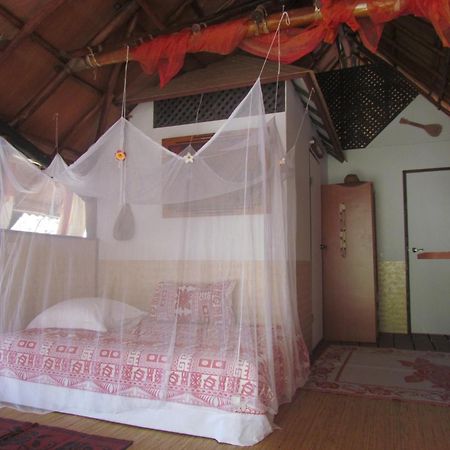 Location " La Pirogue " Maison D'Hotes A Moorea Haapiti Dış mekan fotoğraf