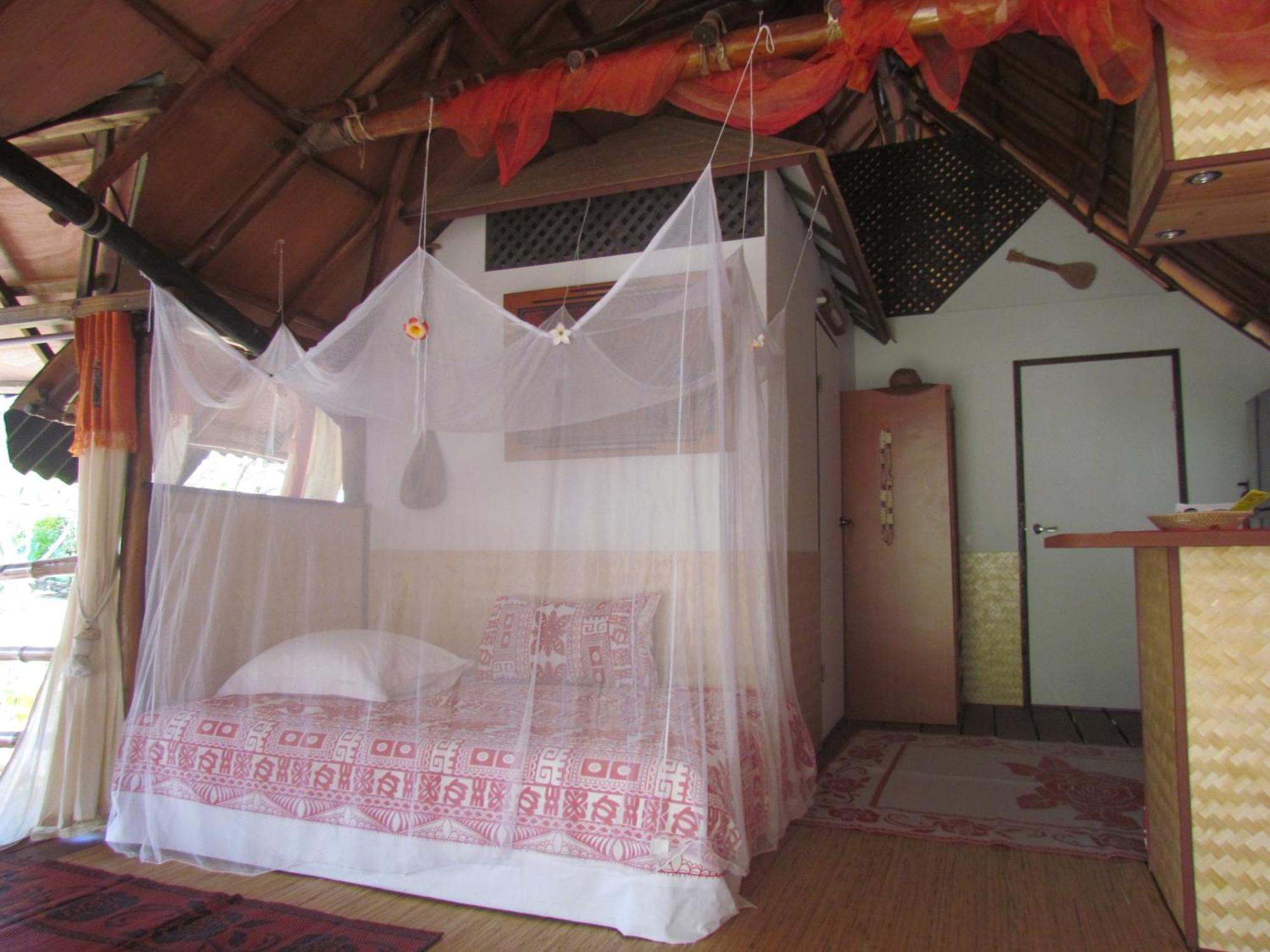 Location " La Pirogue " Maison D'Hotes A Moorea Haapiti Dış mekan fotoğraf